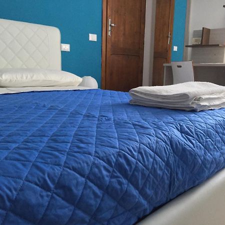 La Chicca B&B Rivotorto Luaran gambar