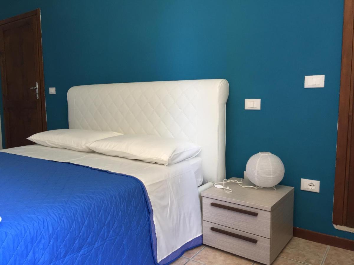 La Chicca B&B Rivotorto Luaran gambar